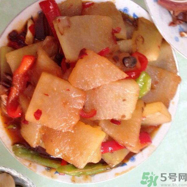 豆瓣醬的做法？豆瓣醬和黃豆醬的區(qū)別？
