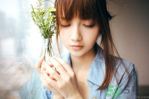 14歲女孩身高149cm正常嗎？14歲女孩身高標(biāo)準(zhǔn)是多少？