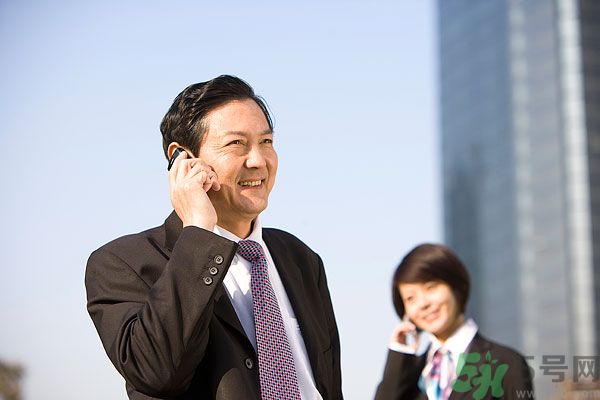為什么中年人容易出軌？中年人出軌是什么原因？