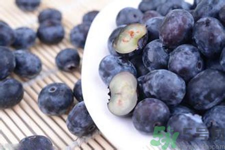 藍(lán)莓果醬怎么做好吃？藍(lán)莓果醬的做法