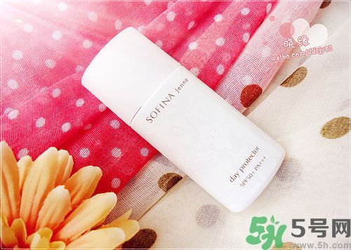 蘇菲娜sofina防曬霜哪款好用？sofina防曬白蕾絲藍(lán)蕾絲區(qū)別