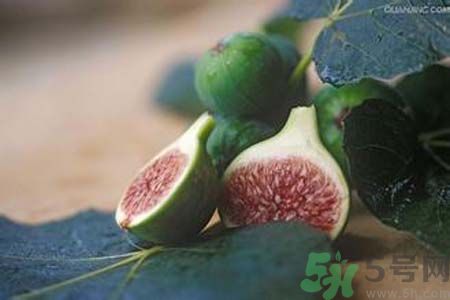 無花果沒熟可以吃嗎？吃了沒熟的無花果會(huì)怎樣？