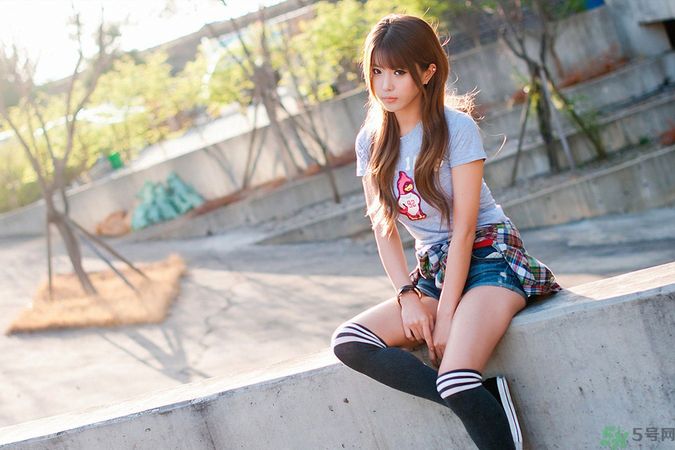 初中女生月經(jīng)不規(guī)律怎么回事？初中生月經(jīng)不準怎么辦？