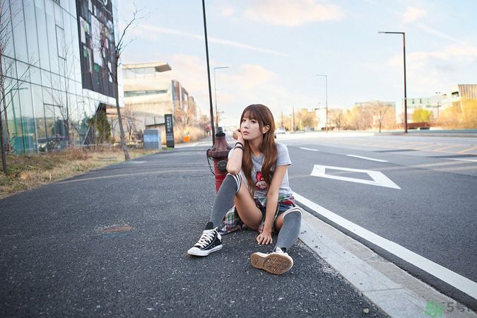 初中女生月經(jīng)不規(guī)律怎么回事？初中生月經(jīng)不準怎么辦？