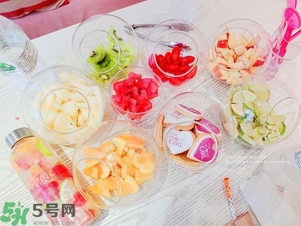 寵愛之名寵愛女孩面膜怎么樣？寵愛女孩礦物云絲面膜好用嗎？