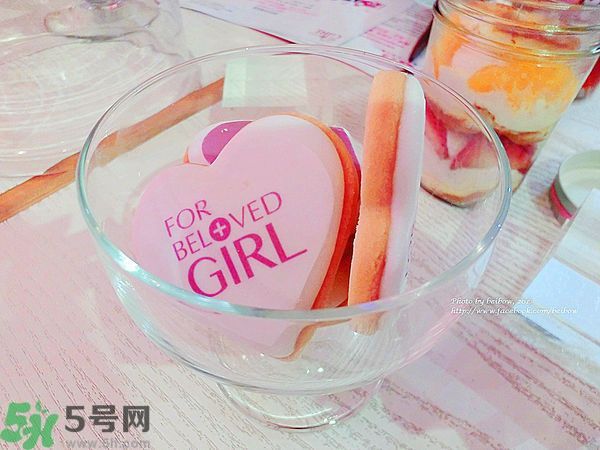 寵愛之名寵愛女孩面膜怎么樣？寵愛女孩礦物云絲面膜好用嗎？
