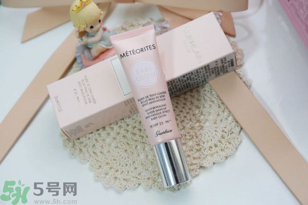 法國嬌蘭幻彩流星亮肌乳怎么使用？法國嬌蘭幻彩流星亮肌乳使用心得