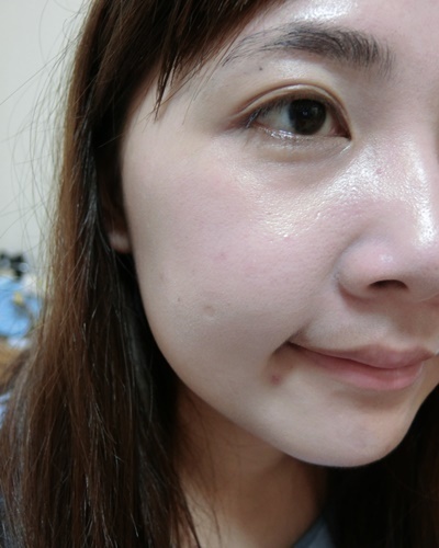 美寶蓮夢幻奇跡控油透潤持妝乳怎么樣？好用嗎？