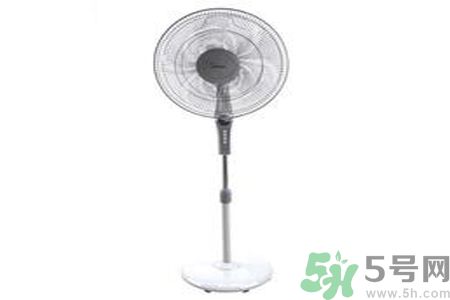 吹電風扇會中風嗎？吹電風扇的注意事項