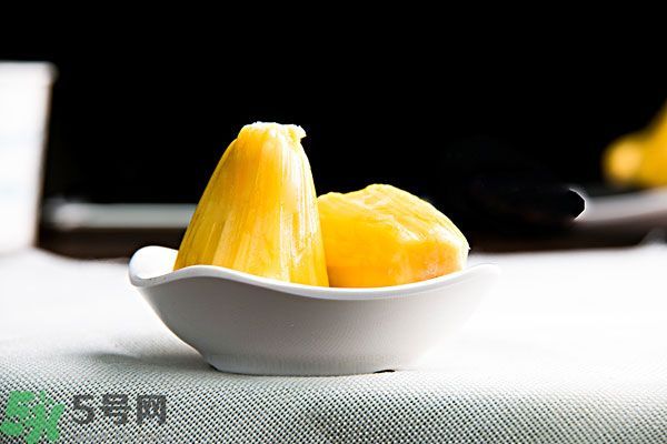 芒果晚上可以吃嗎？晚上吃芒果好嗎？