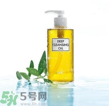 卸妝重要嗎？如何正確的卸妝？