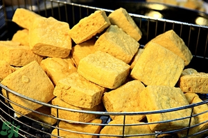 臭豆腐能帶上飛機(jī)嗎？坐飛機(jī)能帶臭豆腐嗎？