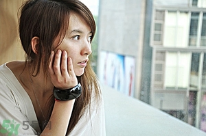 高冷是什么意思？別人說我高冷怎么辦？