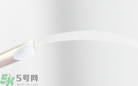 單眼皮怎么變雙眼皮了？單眼皮上面有一條線