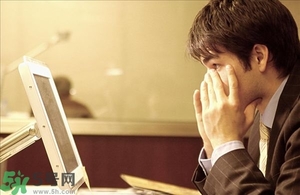 熬夜眼睛腫了怎么辦？熬夜眼睛紅了怎么辦？