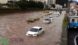 車(chē)被水淹了還能用嗎?車(chē)被水淹了還能開(kāi)嗎