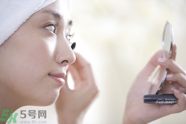 熬夜流鼻血是怎么回事？熬夜流鼻血怎么辦？
