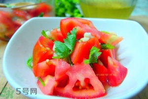 夏天秋葵怎么做好吃？秋葵在夏天怎么做？