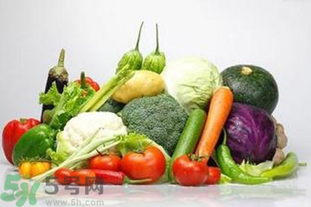 被洪水淹過(guò)的菜可以吃嗎？被洪水淹過(guò)的菜吃了對(duì)身體有害嗎？