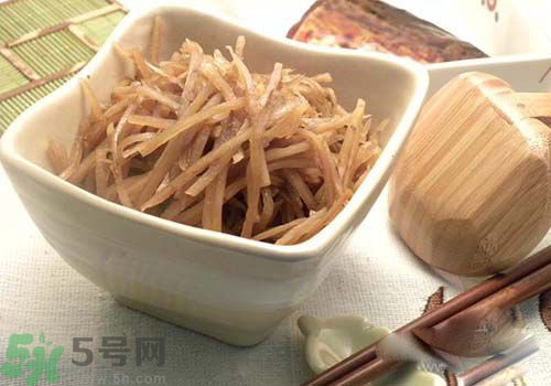 牛蒡茶的副作用有哪些？喝牛蒡茶好不好？