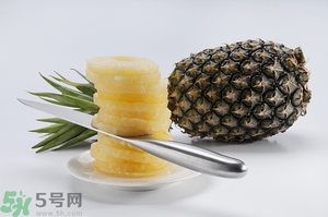 早上起來吃菠蘿好嗎？早餐吃菠蘿好嗎？