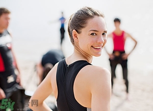 浮潛是什么意思？深潛和浮潛有什么區(qū)別？?