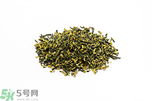 蓮子心泡水喝能去火嗎？蓮子心泡水喝有什么好處？