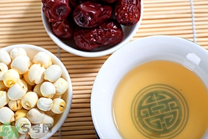喝蓮子心能減肥嗎？蓮子心泡茶喝能減肥嗎？