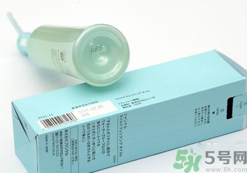 卸妝油怎么用？卸妝油的正確使用方法