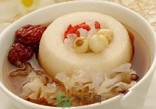 冰糖雪梨要去核嗎？燉冰糖雪梨要去核嗎？