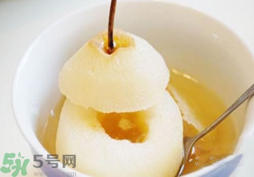 發(fā)燒可以喝冰糖雪梨嗎？發(fā)燒喝冰糖雪梨好嗎？