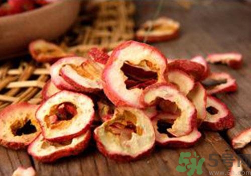 吃山楂片會上火嗎？上火可以吃山楂片嗎？