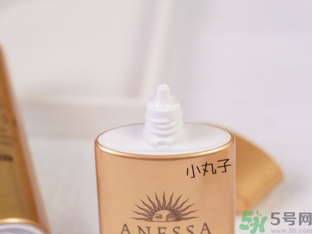 安耐曬噴霧怎么樣？安耐曬噴霧好用嗎？