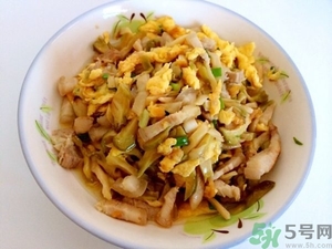 如何自制榨菜？新鮮榨菜怎么吃？