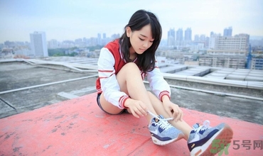 12歲女孩性早熟怎么辦？還會長高嗎？