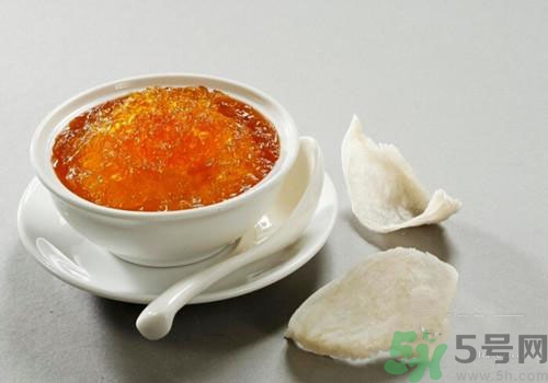 燕窩是燕子的窩嗎？燕窩是什么東西？