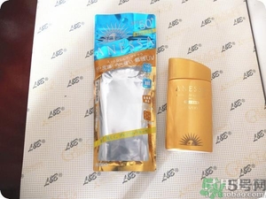 安耐曬為什么那么稀？安耐曬是水狀液體的嗎？