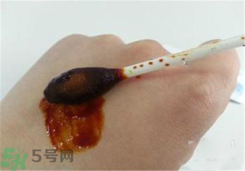 碘伏和碘酒哪個好？碘伏和碘酒有什么區(qū)別？
