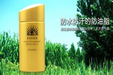 安耐曬和水寶寶哪個(gè)好？安耐曬防曬霜和水寶寶哪個(gè)好？