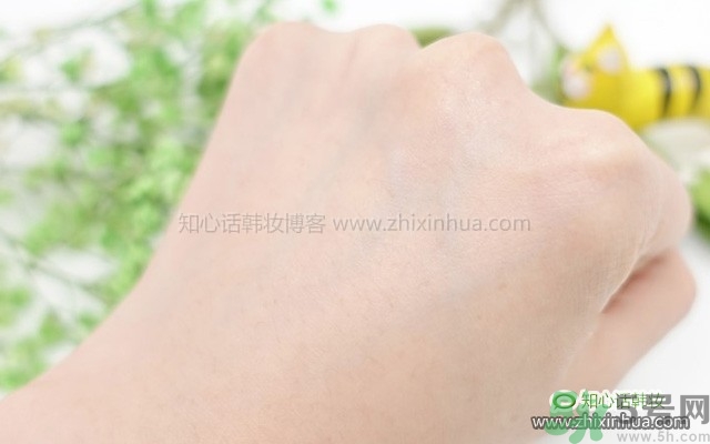 韓律艾草補(bǔ)水鎮(zhèn)靜噴霧怎么樣？好用嗎？