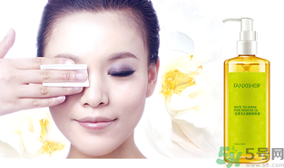 卸妝油可以當(dāng)洗面奶用嗎？卸妝水能卸指甲油嗎？