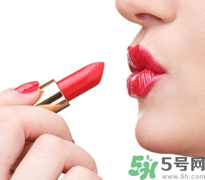 口紅哪個(gè)牌子好？口紅怎么涂好看？