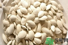 吃南瓜子的好處？吃南瓜子的壞處？