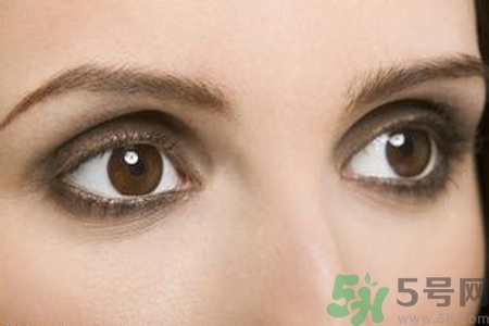 激光可以治療黑眼圈嗎？激光治療黑眼圈的后遺癥有哪些？