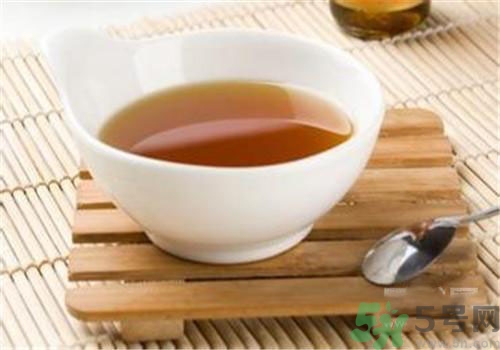 香油可以驅(qū)蚊嗎？香油怎么驅(qū)蚊？