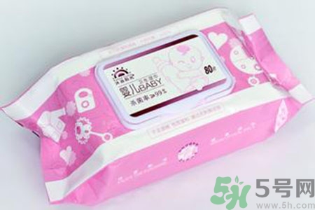 濕巾紙可以擦臉嗎？濕巾擦臉會(huì)過(guò)敏嗎？