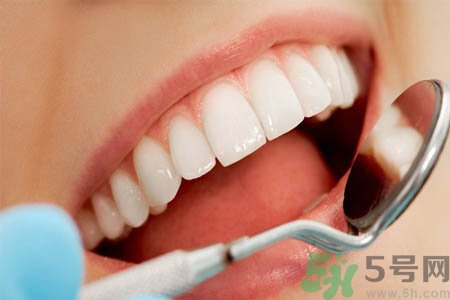 冷光美白牙齒的價(jià)格是多少？做冷光美白牙齒需要多少錢(qián)？