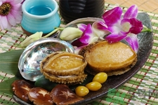 鮑魚的營養(yǎng)價(jià)值有哪些？鮑魚的清洗方法是什么？