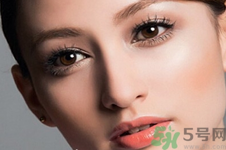 臥蠶怎么畫(huà)？臥蠶眼妝畫(huà)法步驟？