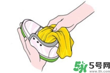 運(yùn)動(dòng)鞋怎么清洗？如何清洗運(yùn)動(dòng)鞋？